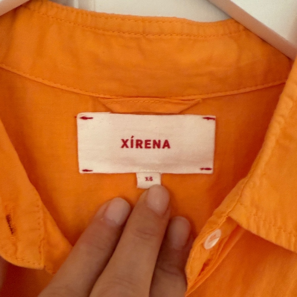XiRENA Beau Orange Button-Down Shirt XS